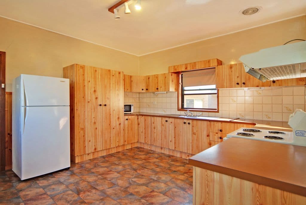 3 William Avenue, WARILLA NSW 2528, Warilla - Thumbnail 3