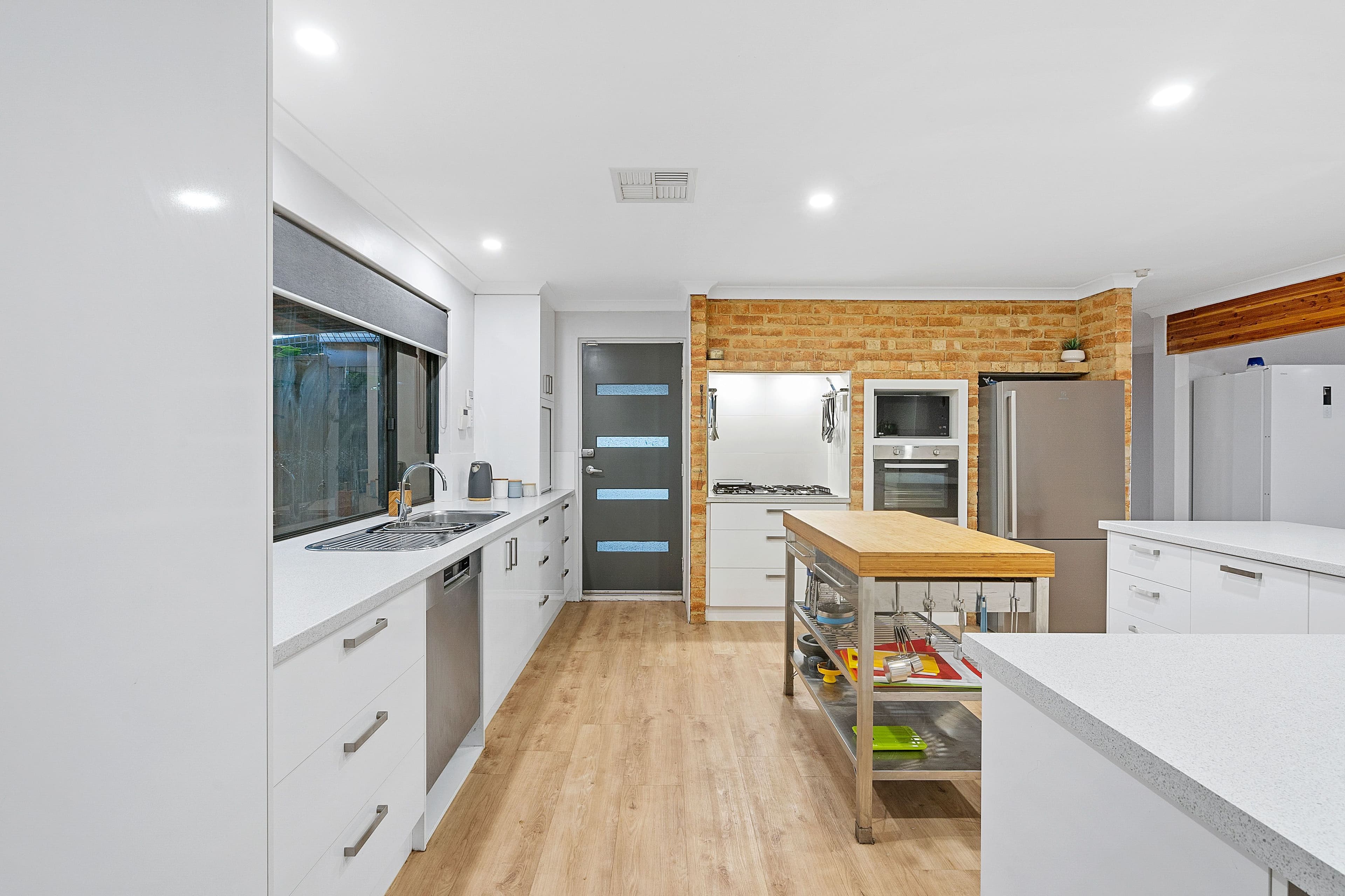 9 Larsson Walk, Clarkson WA 6030, Clarkson - Thumbnail 8