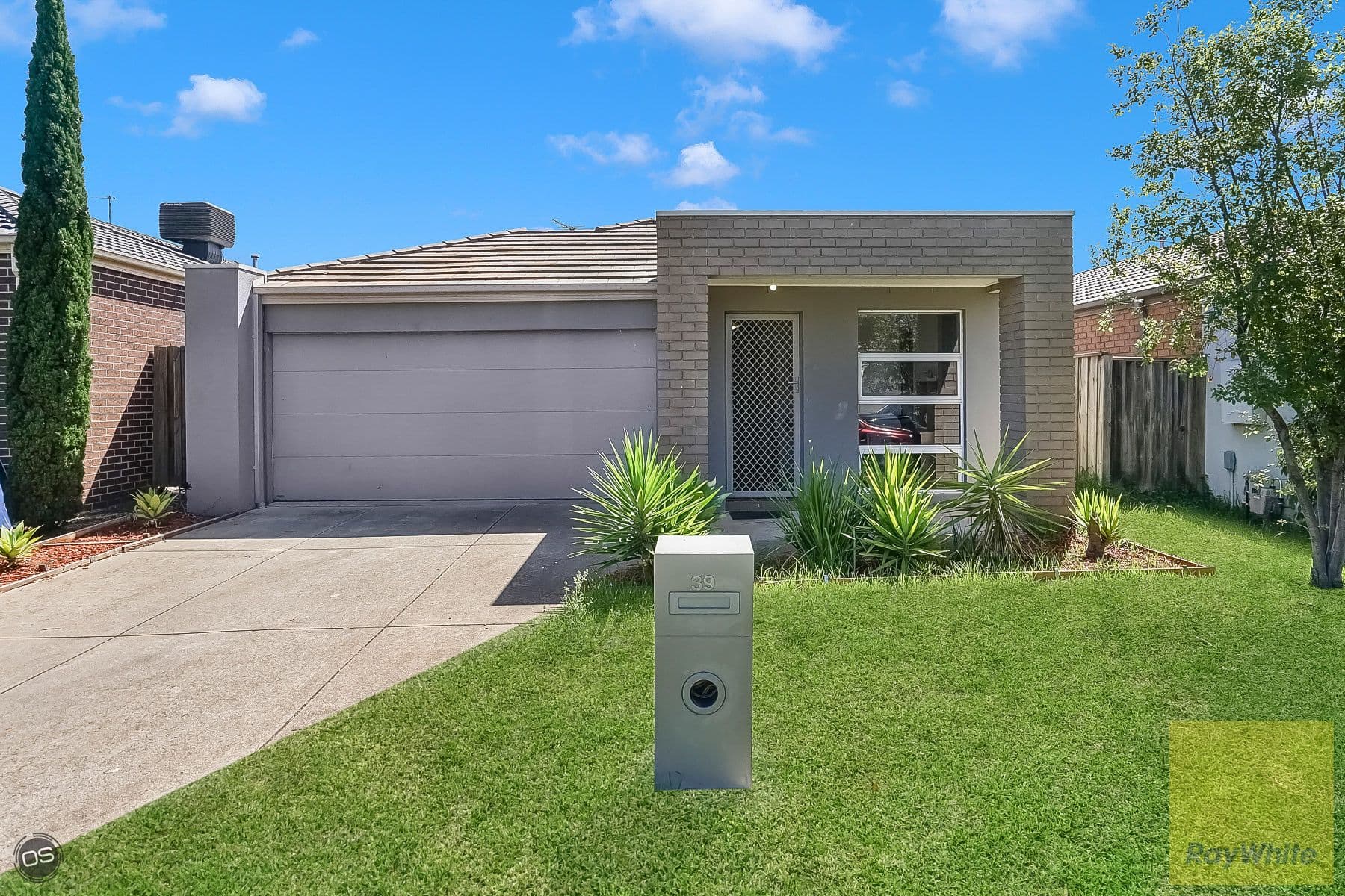 39 Larson Avenue, Tarneit VIC 3029, Tarneit - Image 1