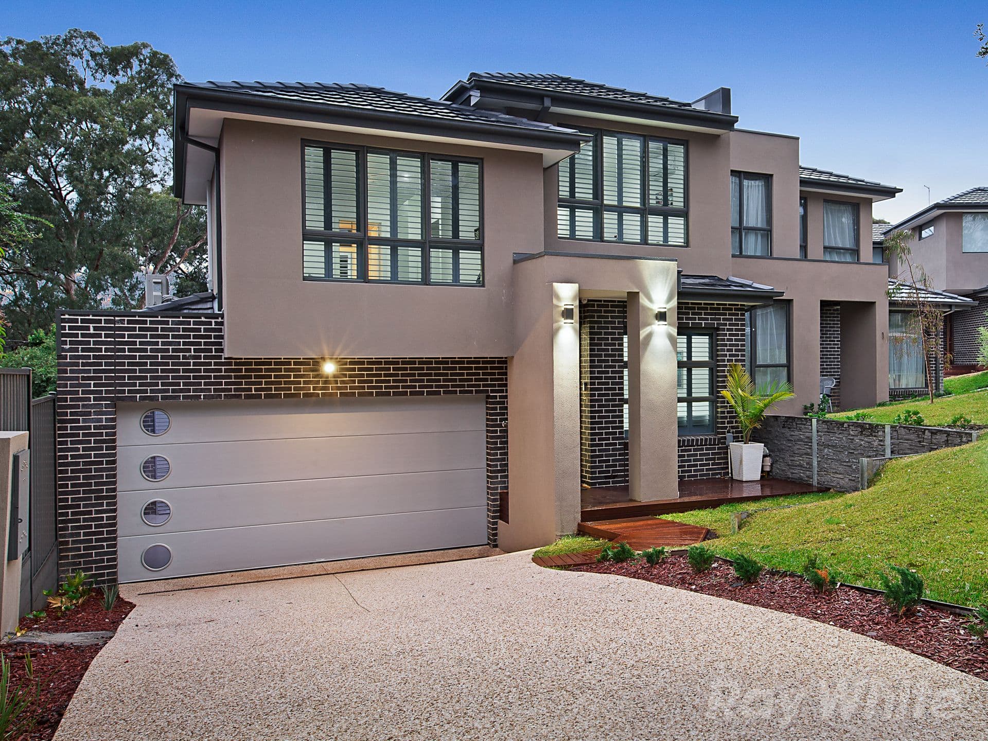 7-8 Seaton Court, Mount Waverley VIC 3149, Mount Waverley - Thumbnail 2