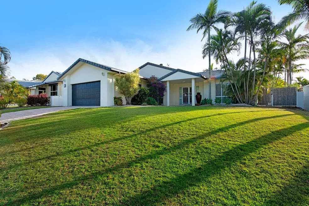 26 Pearson Close, Arundel QLD 4214, Arundel - Image 1