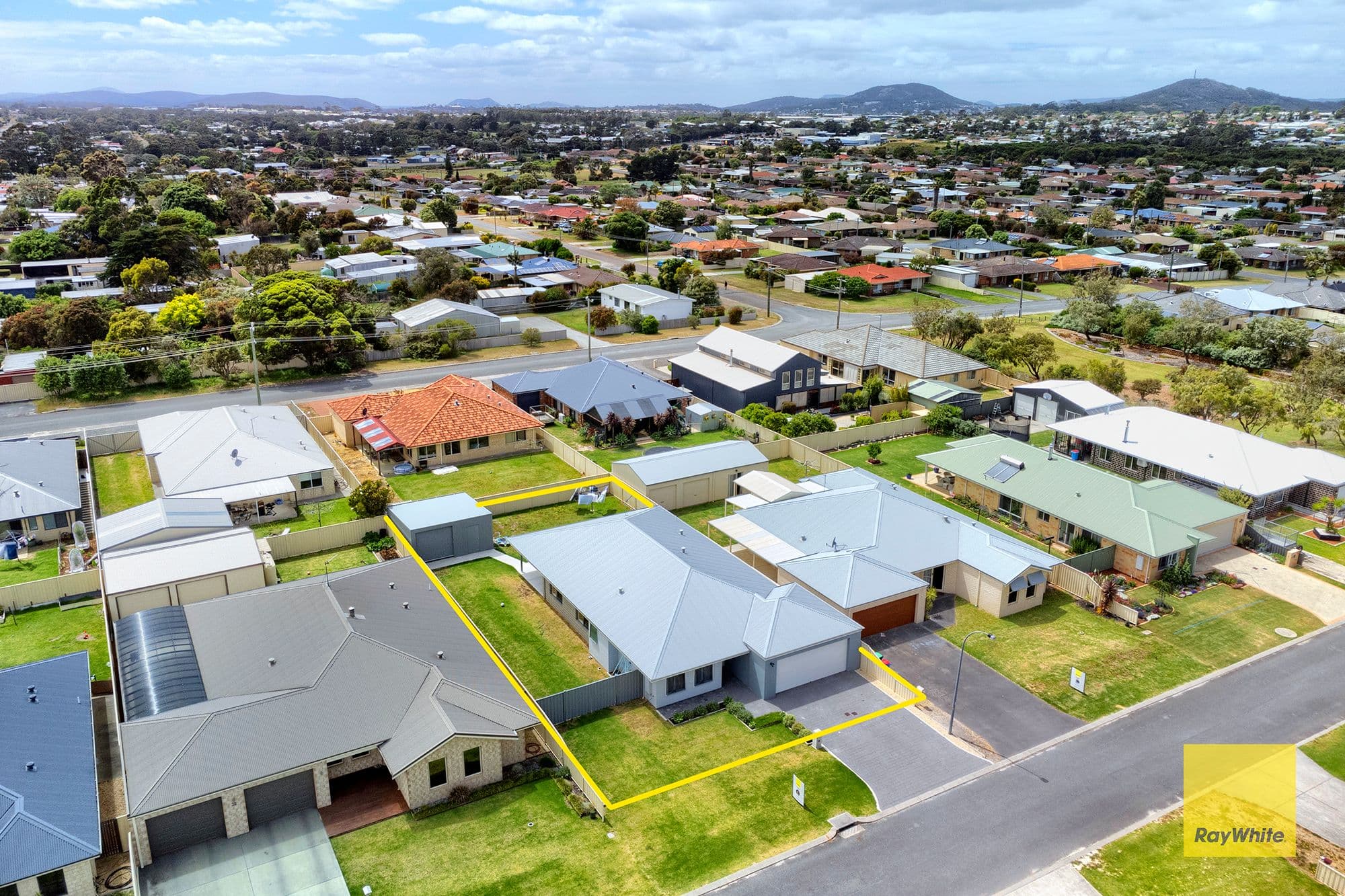 30 O'Keefe Parade, McKail WA 6330, McKail - Thumbnail 3