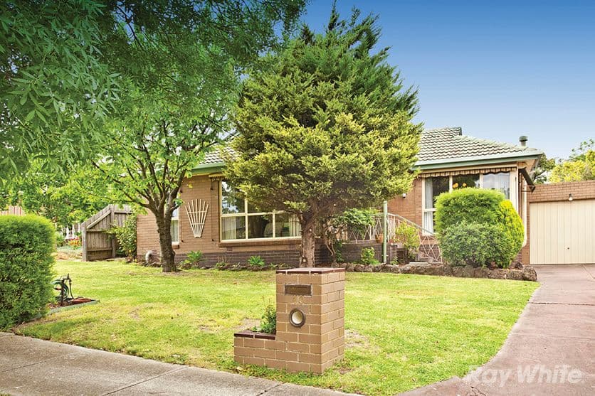 10 Greenwich Court, Glen Waverley VIC 3150, Glen Waverley - Image 1