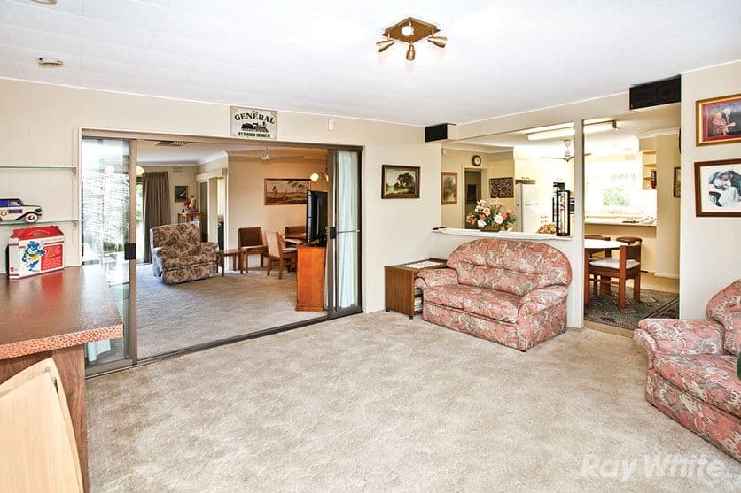 10 Greenwich Court, Glen Waverley VIC 3150, Glen Waverley - Thumbnail 6