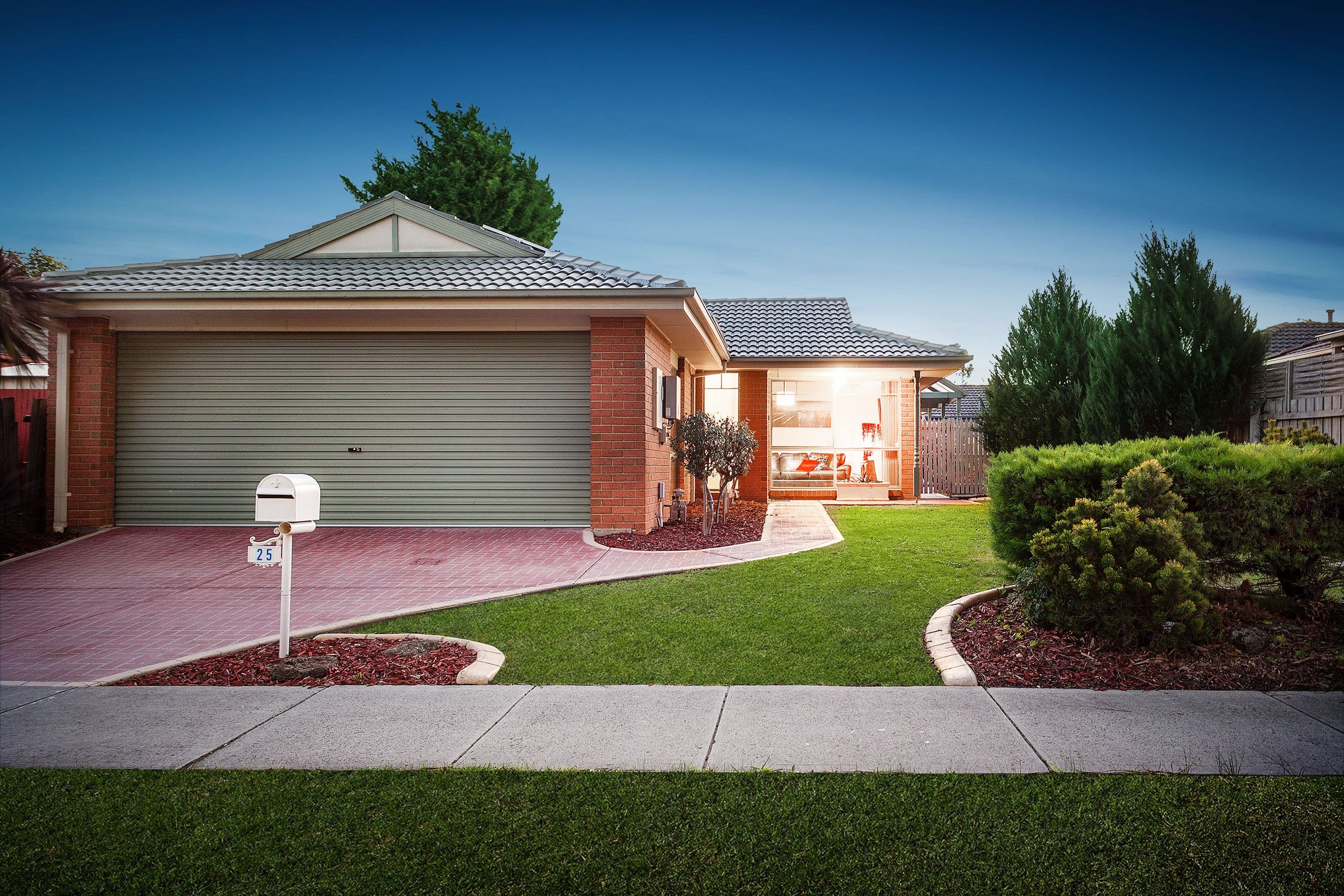 25 Pommel Street, Pakenham VIC 3810, Pakenham - Image 1