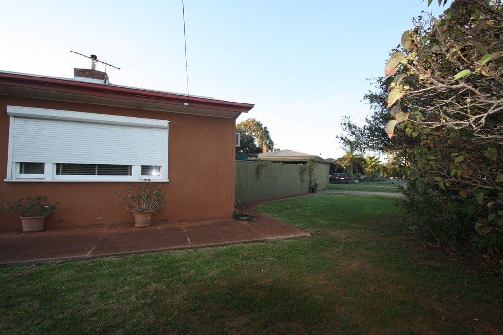 9 Woodyates Avenue, Salisbury North SA 5108, Salisbury North - Thumbnail 3