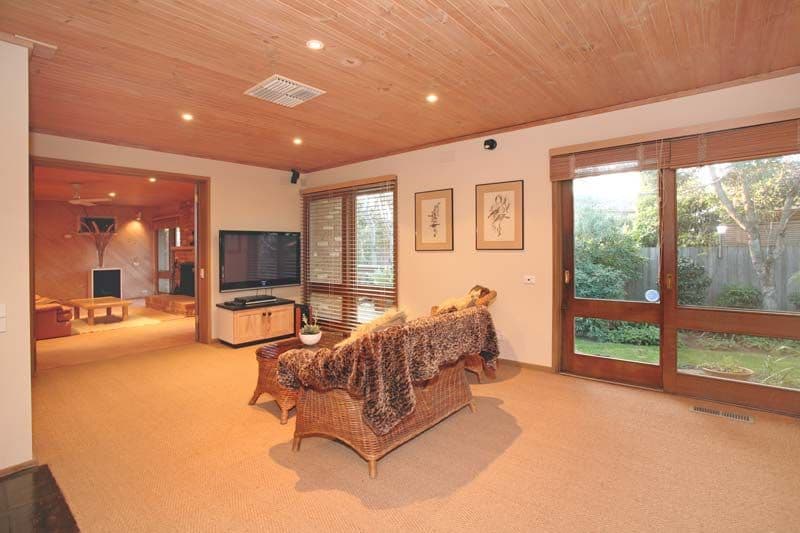 29   Jells Road, WHEELERS HILL VIC 3150, Wheelers Hill - Thumbnail 3