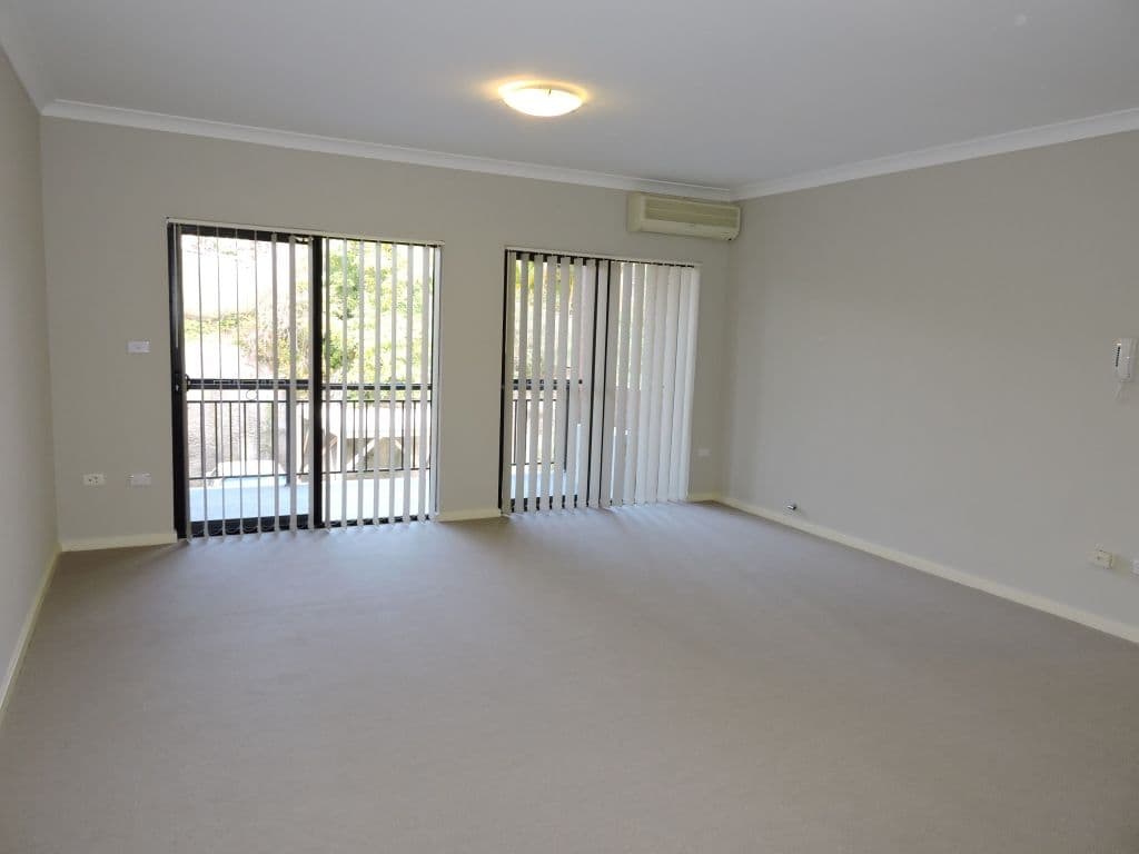 19-21 Central Coast Highway, WEST GOSFORD NSW 2250, West Gosford - Thumbnail 2