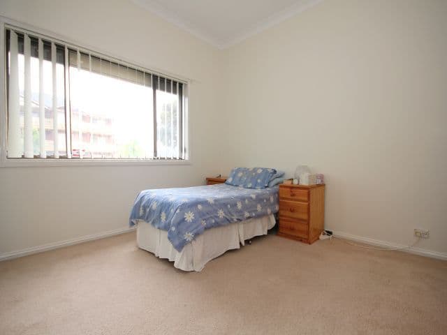 6 Shenton Avenue, BANKSTOWN NSW 2200, Bankstown - Thumbnail 8