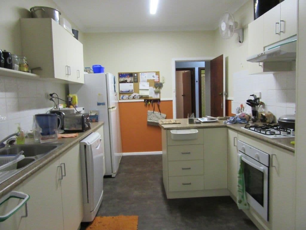 12 Railway Avenue, Carnamah WA 6517, Carnamah - Thumbnail 2