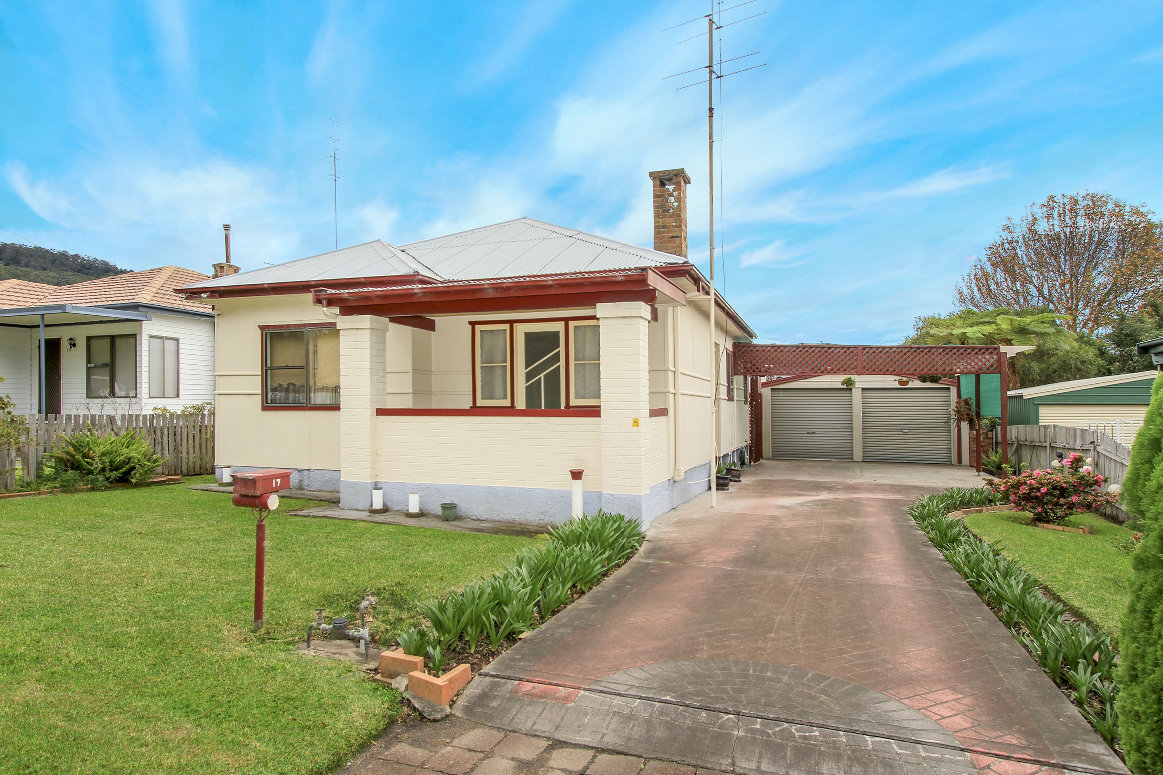 17 Broker Street, Russell Vale - Image 1