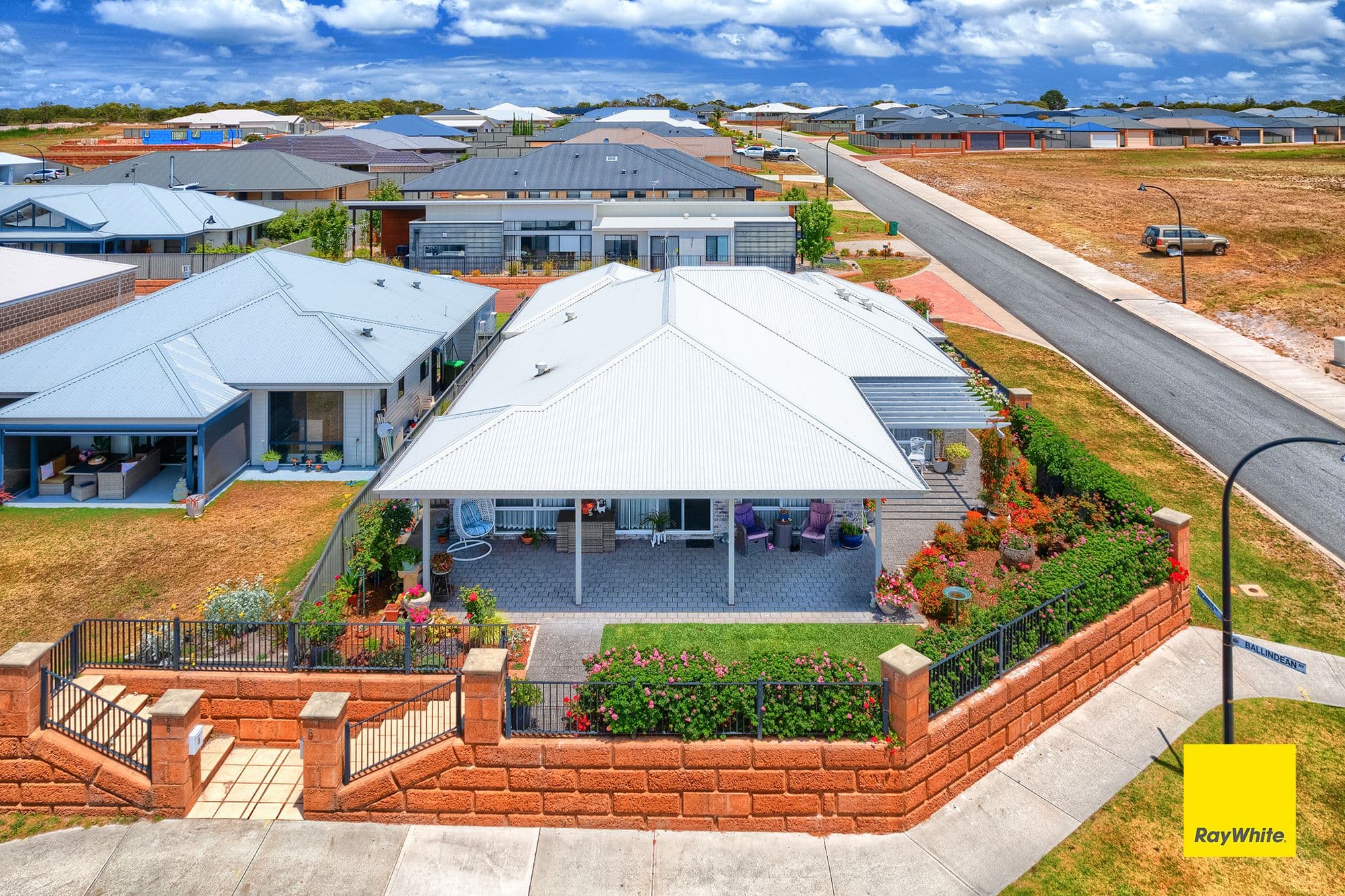 6 Ballindean Avenue, Bayonet Head WA 6330, Bayonet Head - Thumbnail 3