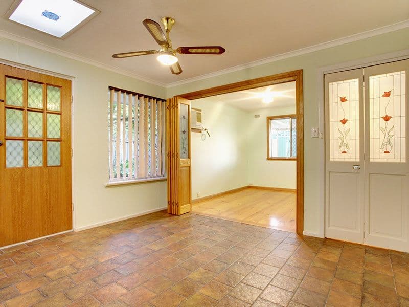 27 Woodstock Avenue, CHRISTIE DOWNS SA 5164, Christie Downs - Thumbnail 5