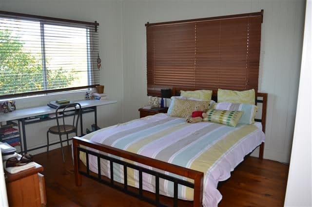 10 Hunter Street, WEST GLADSTONE QLD 4680, West Gladstone - Thumbnail 4