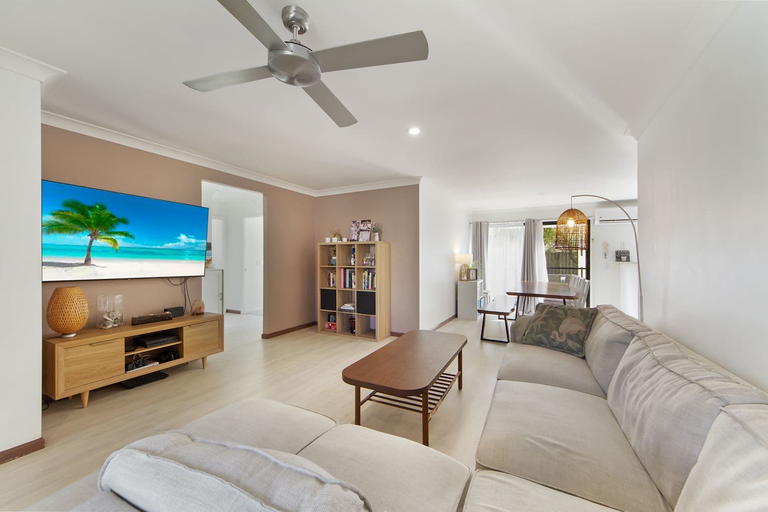 10 Ghilgai Road, Merrimac QLD 4226, Merrimac - Thumbnail 4