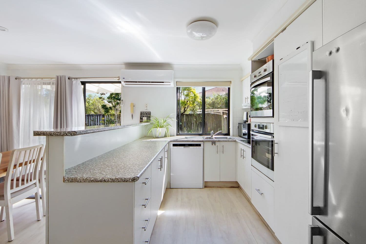10 Ghilgai Road, Merrimac QLD 4226, Merrimac - Thumbnail 5