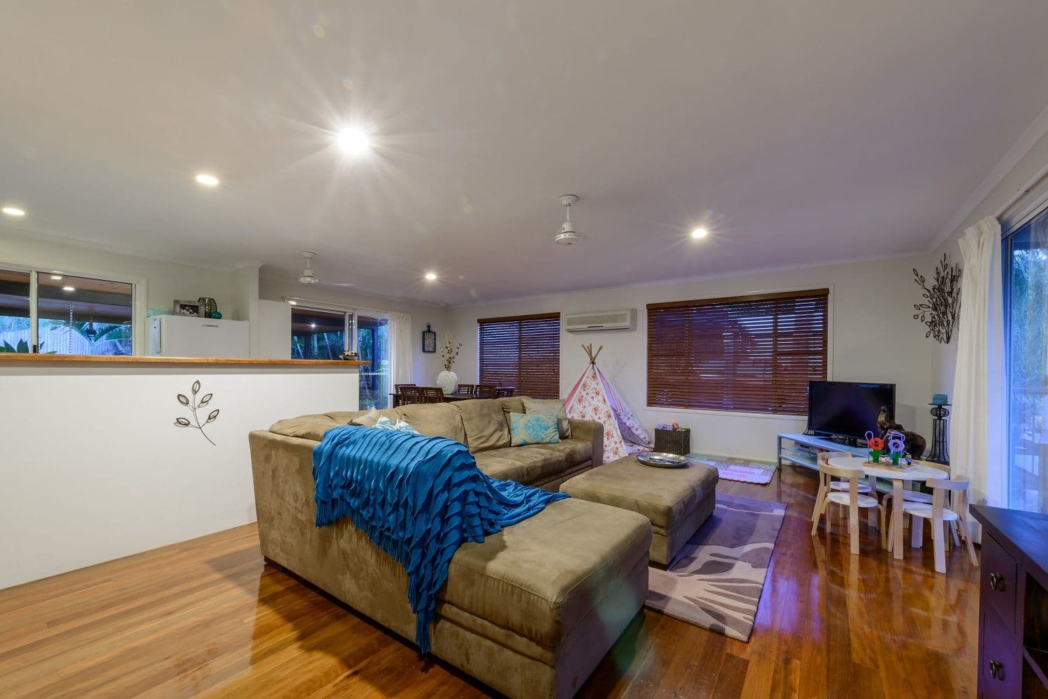 9 Sandpiper Crescent, JUBILEE POCKET QLD 4802, Jubilee Pocket - Thumbnail 3