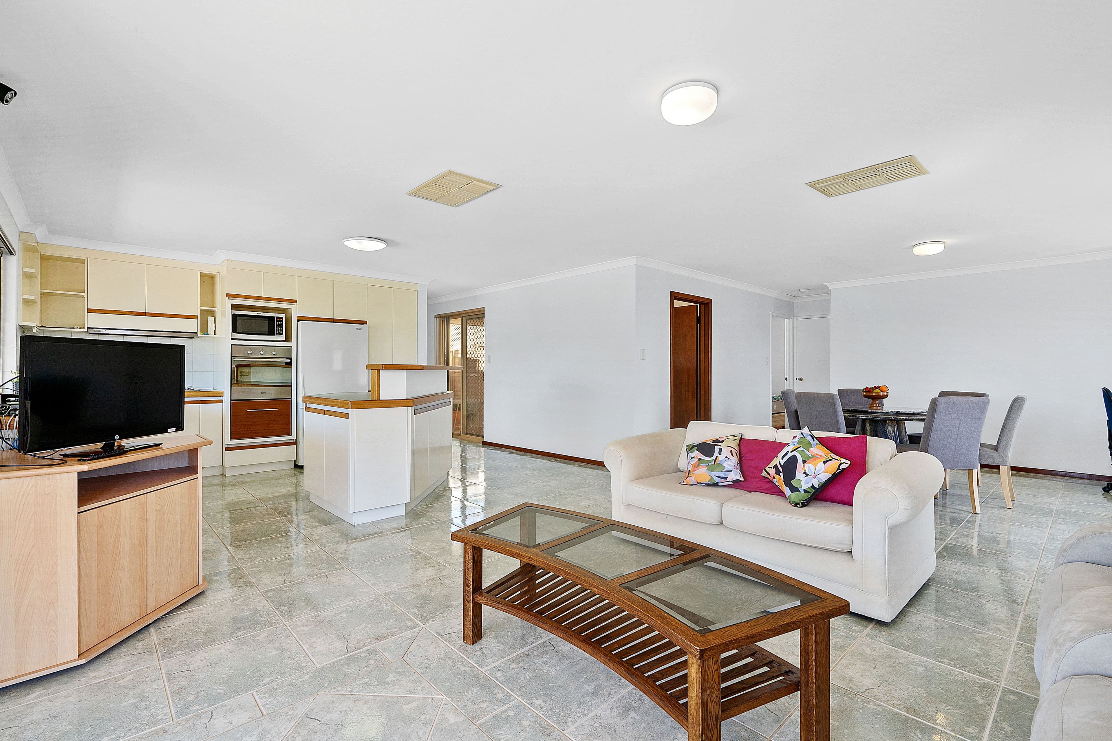 63 North Beach Road, North Beach WA 6020, North Beach - Thumbnail 8