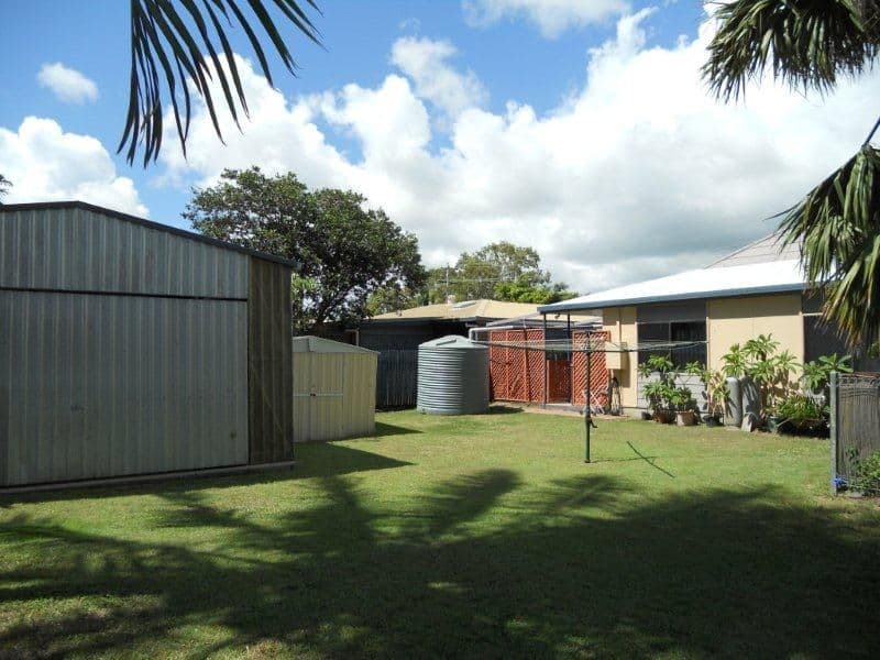 32 Old Shoal Point Road, BUCASIA QLD 4750, Bucasia - Thumbnail 7