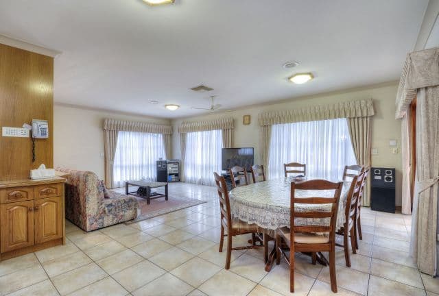 58 Leamington Street, Reservoir VIC 3073, Reservoir - Thumbnail 4