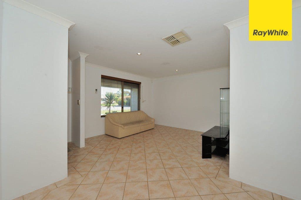 12 Opperman Place, Middle Swan WA 6056, Middle Swan - Thumbnail 3