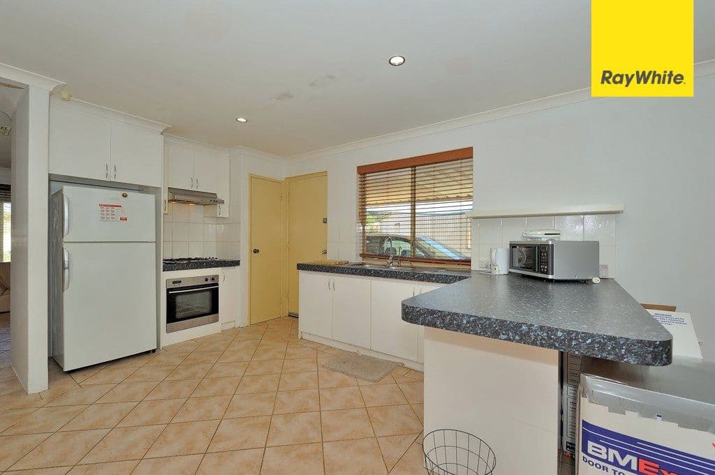 12 Opperman Place, Middle Swan WA 6056, Middle Swan - Thumbnail 6