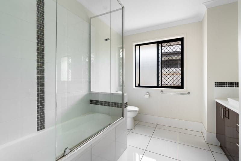 6 Miers Crescent, Murrumba Downs - Thumbnail 3