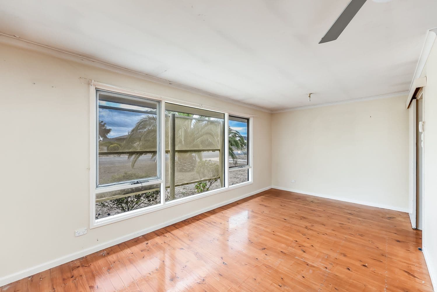 16 Matheson Street, Kingston Se SA 5275, Kingston Se - Thumbnail 2