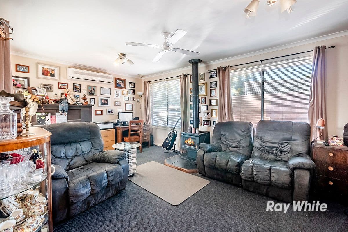 28 Valepark Crescent, Cranbourne VIC 3977, Cranbourne - Thumbnail 2