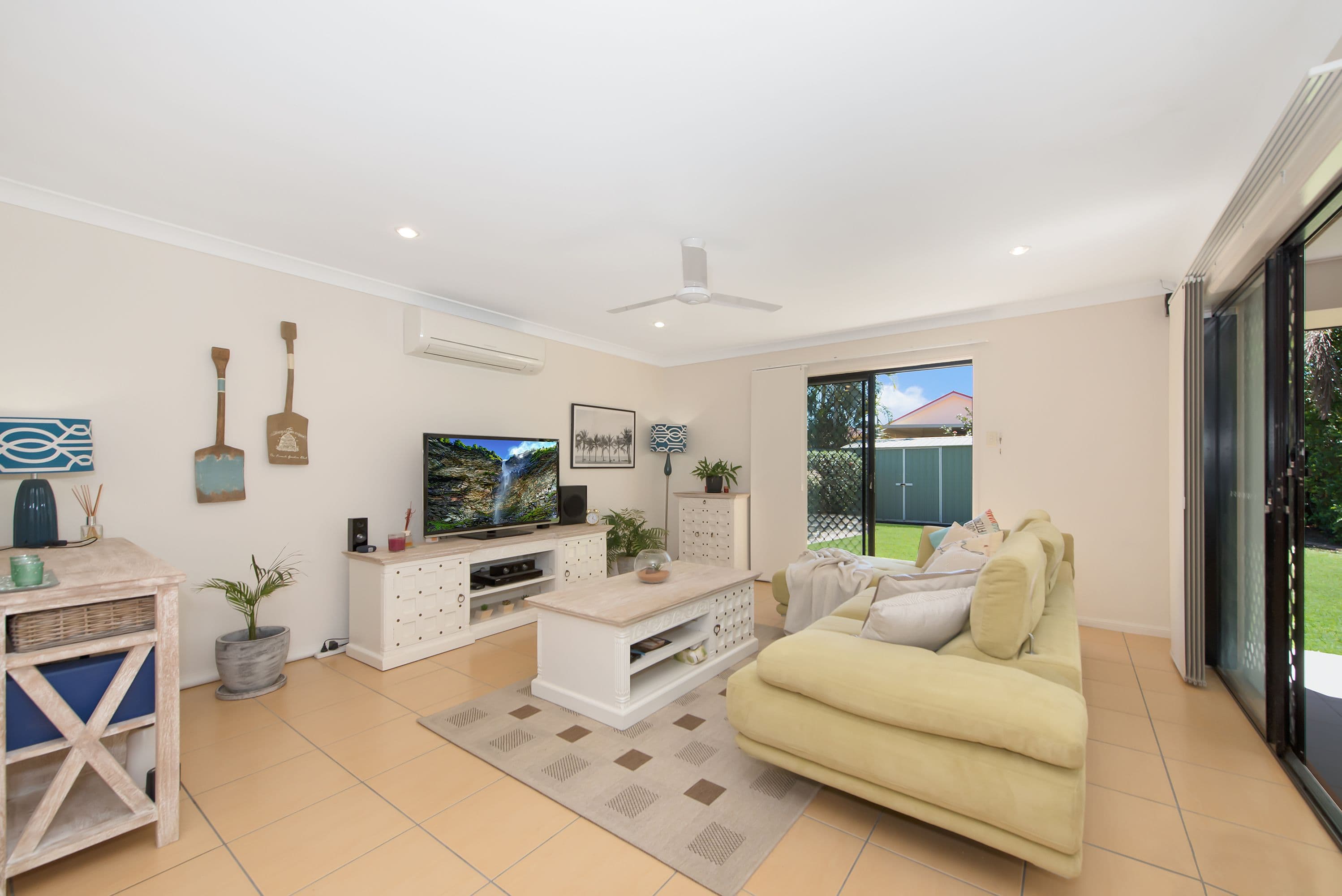 15 Gardenia Avenue, Kirwan QLD 4817, Kirwan - Thumbnail 2