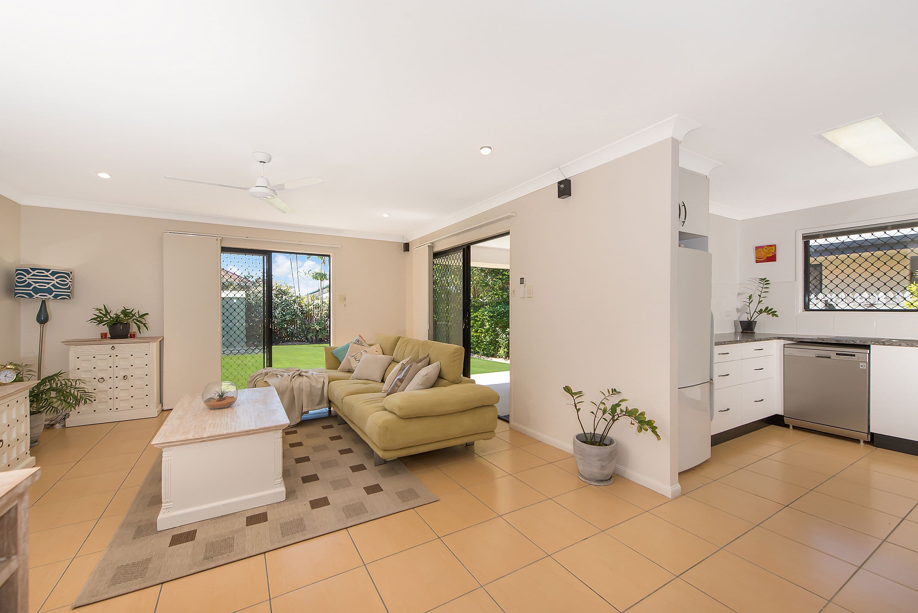 15 Gardenia Avenue, Kirwan QLD 4817, Kirwan - Thumbnail 3