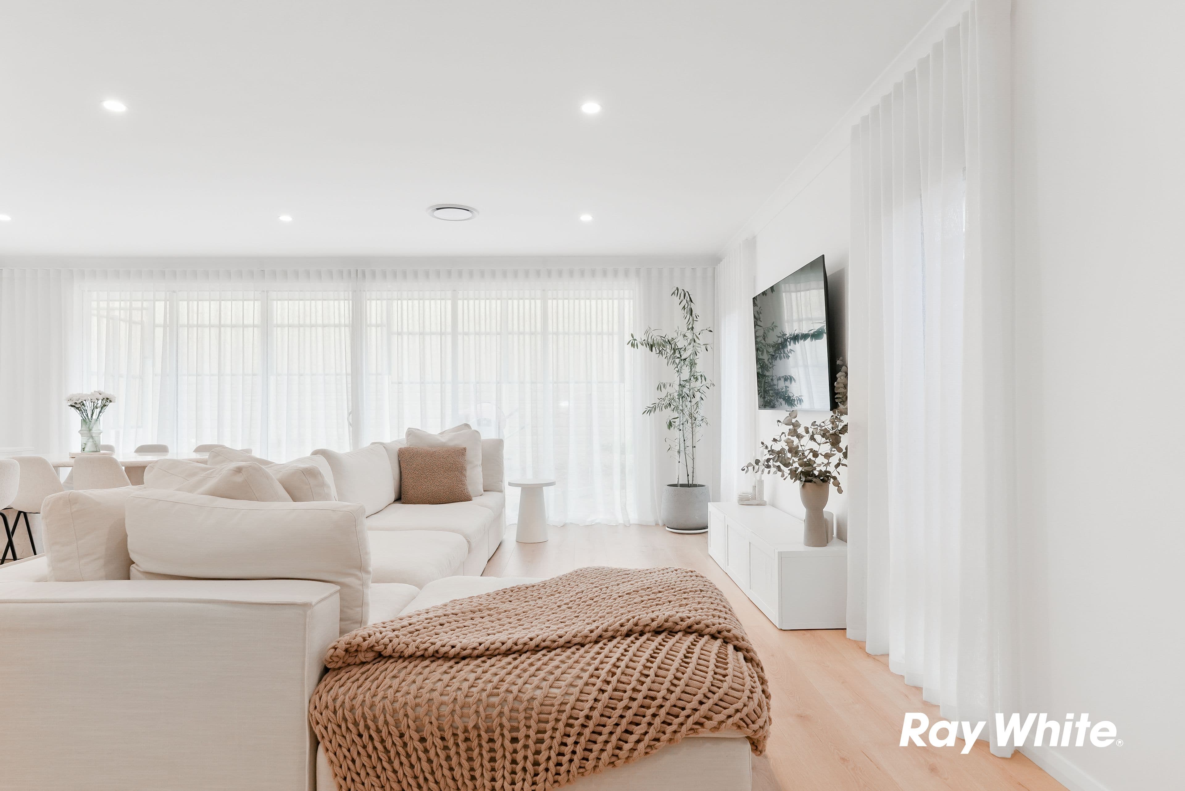 18 Ardennes Street, Box Hill NSW 2765, Box Hill - Thumbnail 4