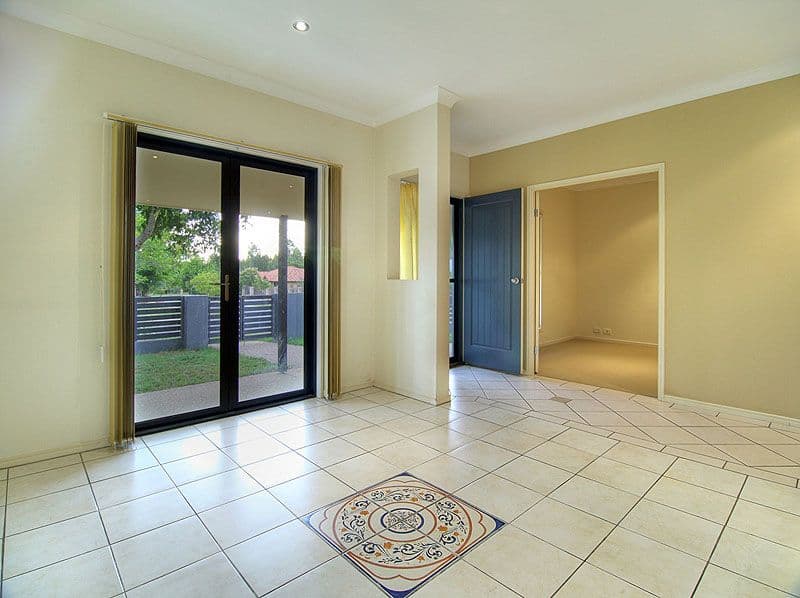 34 Montello Circuit, SPRINGFIELD LAKES QLD 4300, Springfield Lakes - Thumbnail 2