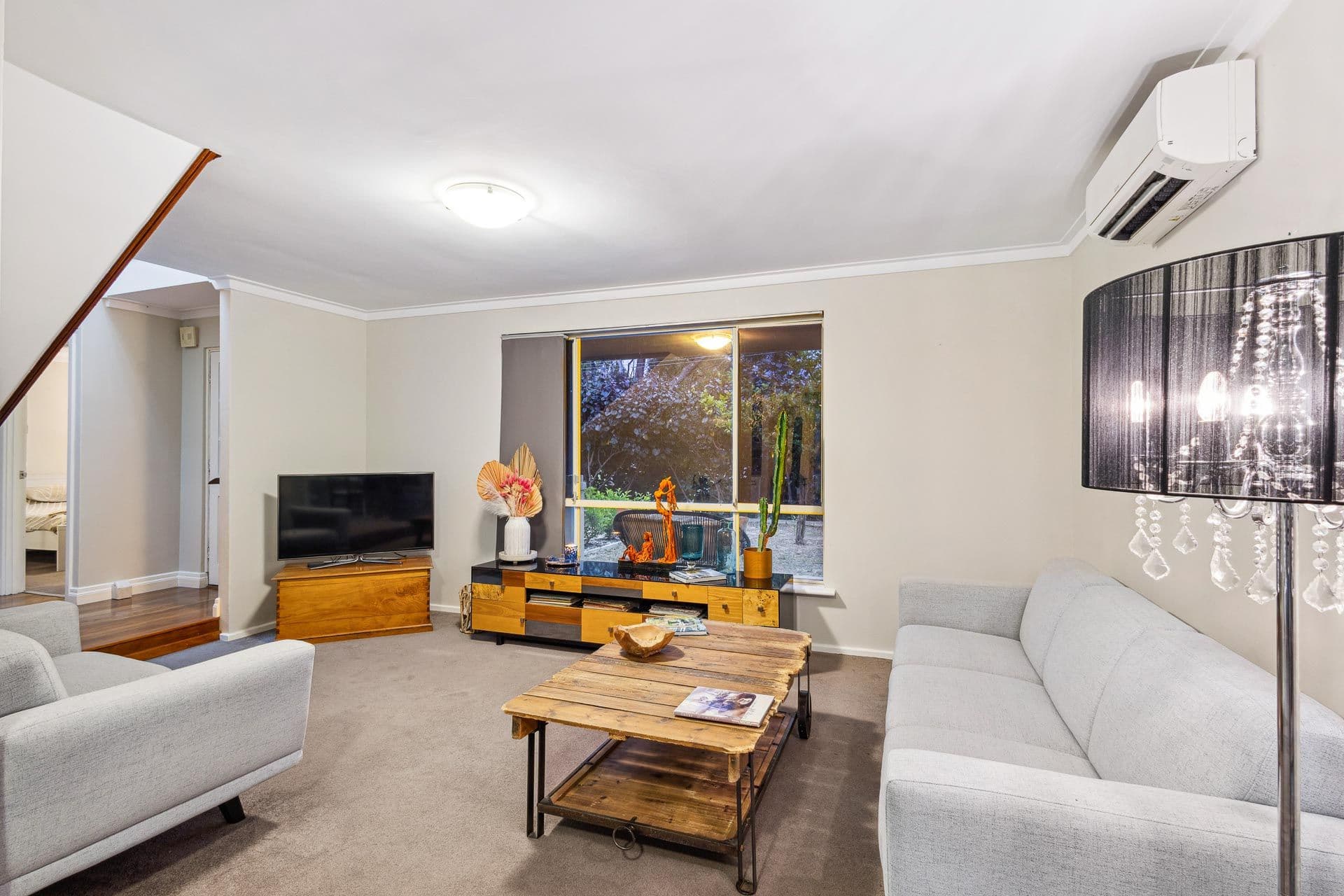 45 Mawson Crescent, Hillarys WA 6025, Hillarys - Thumbnail 4