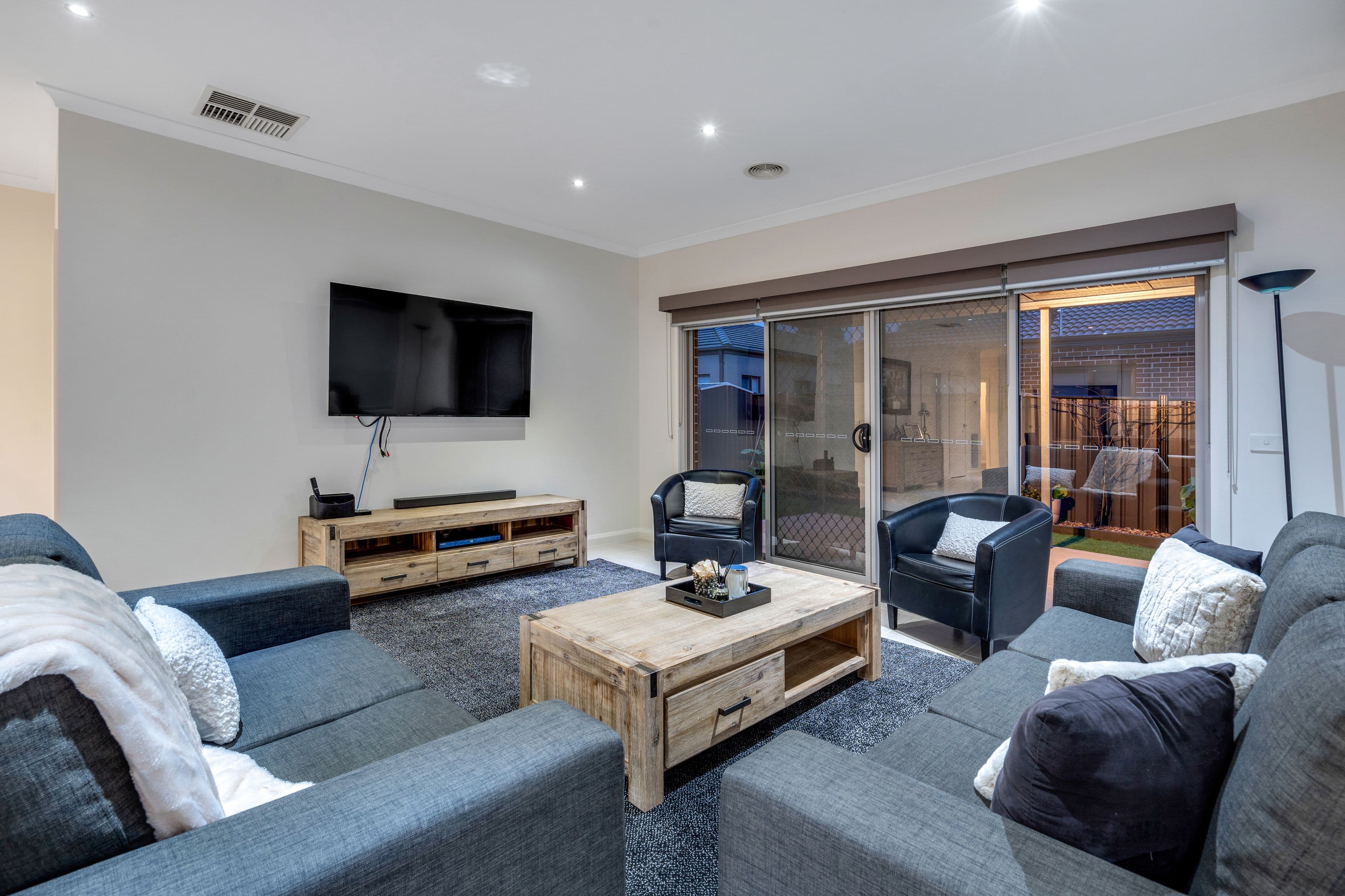 16 Montpellier Crescent, Craigieburn VIC 3064, Craigieburn - Thumbnail 8