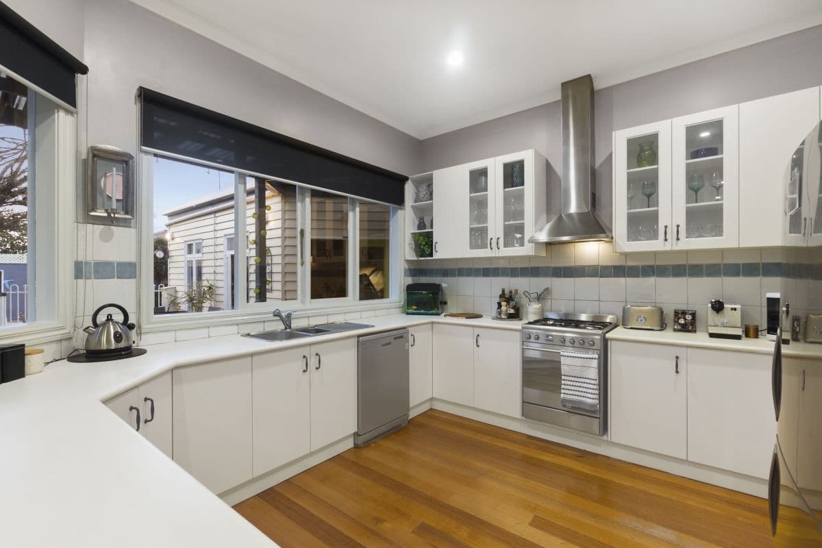 10 Bolwell Street, Werribee VIC 3030, Werribee - Thumbnail 5