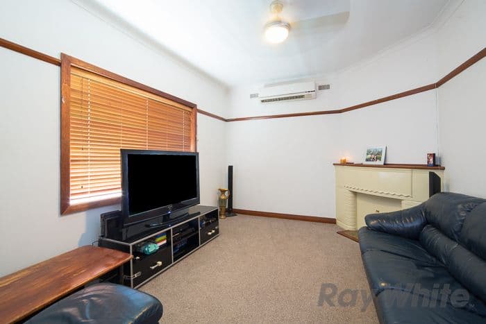 27 First Avenue, North Lambton NSW 2299, North Lambton - Thumbnail 2