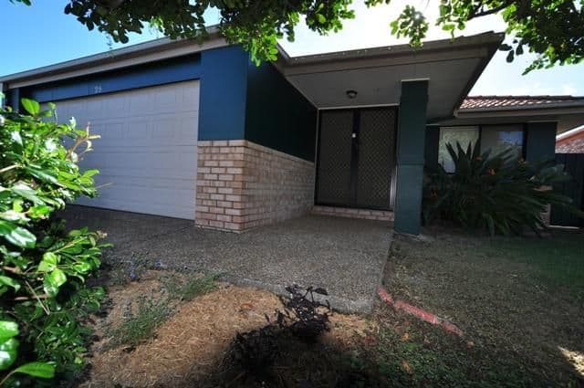 25 Meadowbank Drive, UPPER COOMERA QLD 4209, Upper Coomera - Thumbnail 2