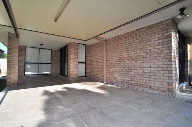 25 Meadowbank Drive, UPPER COOMERA QLD 4209, Upper Coomera - Thumbnail 7