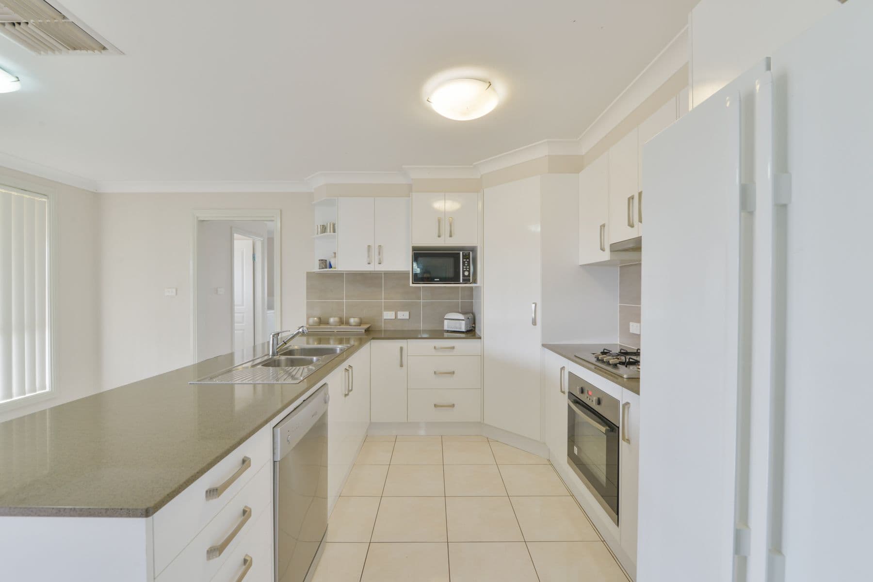 38 Marathon Street, Tamworth NSW 2340, Tamworth - Thumbnail 4