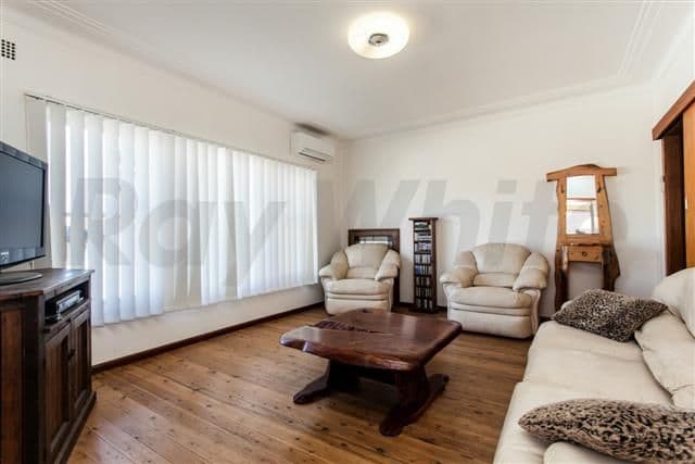 21 Mitchell Street, SOUTH PENRITH NSW 2750, South Penrith - Thumbnail 3