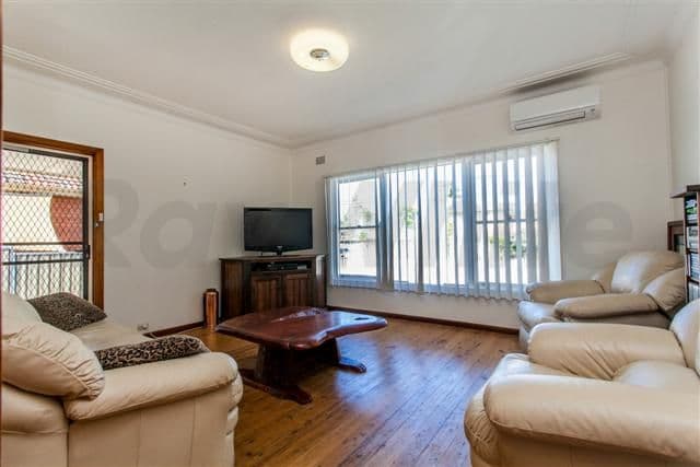 21 Mitchell Street, SOUTH PENRITH NSW 2750, South Penrith - Thumbnail 4