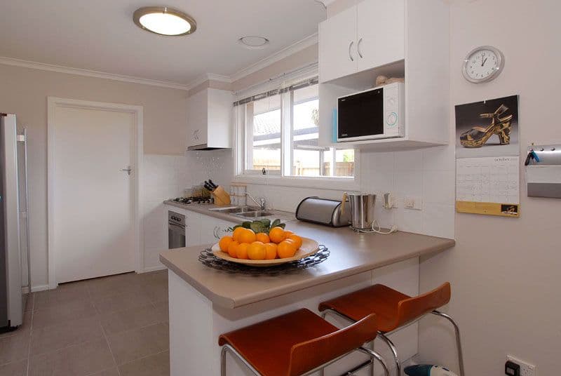20 Walbundry Avenue, FRANKSTON VIC 3199, Frankston - Thumbnail 2