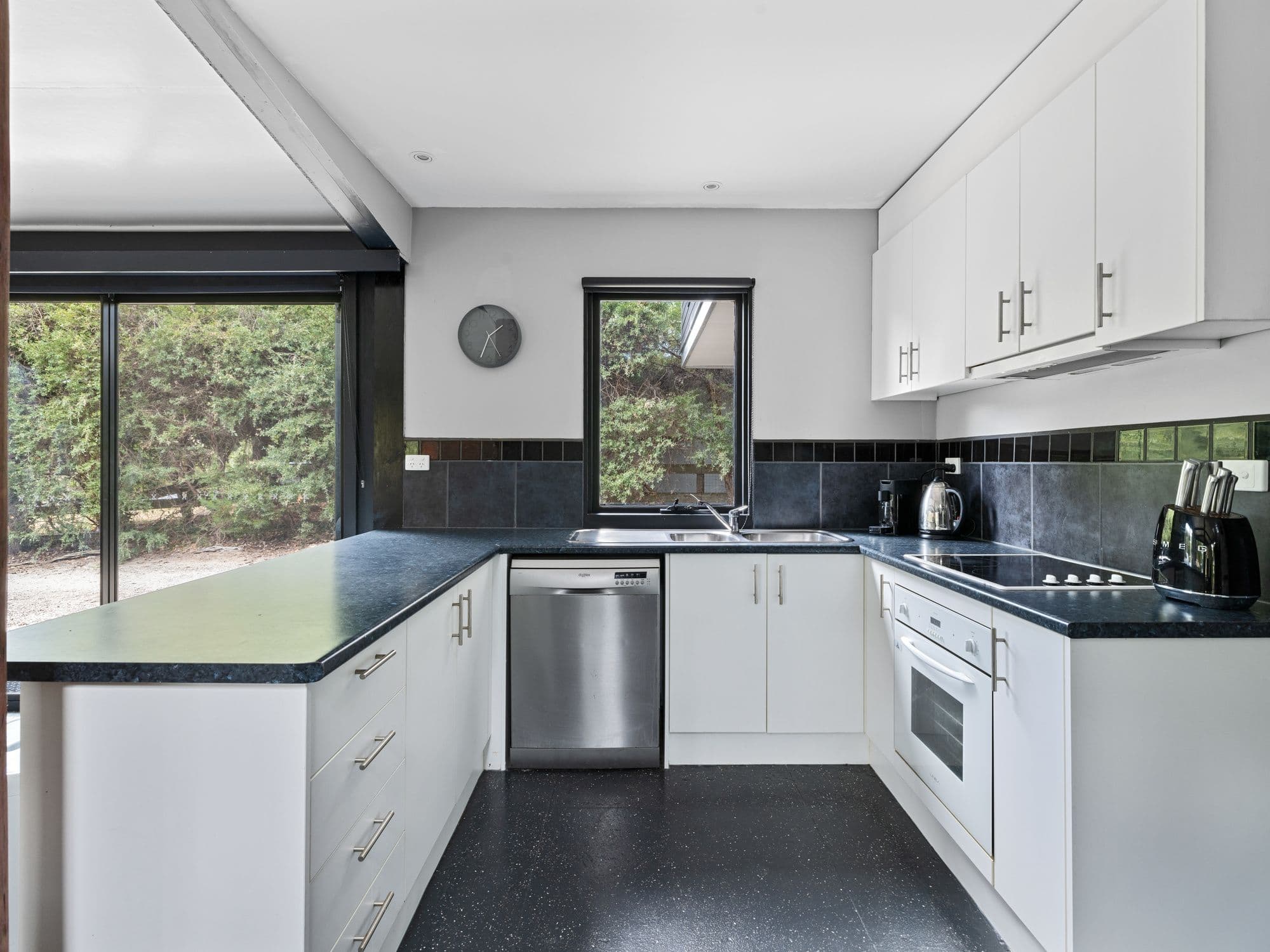 27 Veronica Street, Inverloch VIC 3996, Inverloch - Thumbnail 5