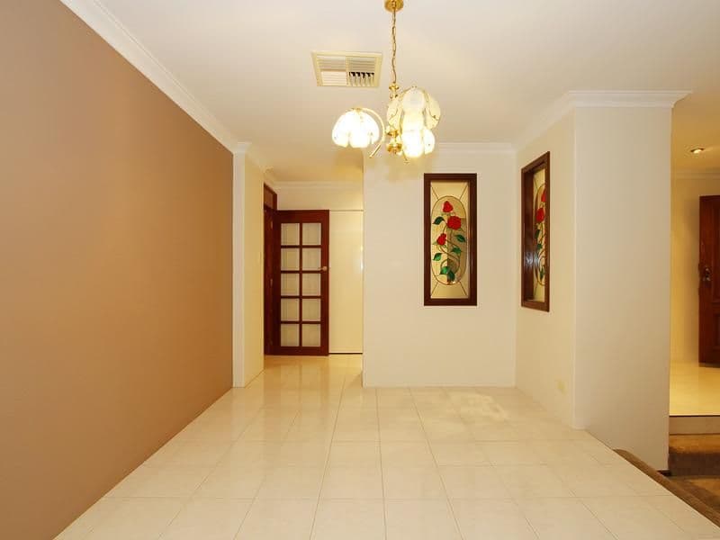 36 Challenger Drive, THORNLIE WA 6108, Thornlie - Thumbnail 7
