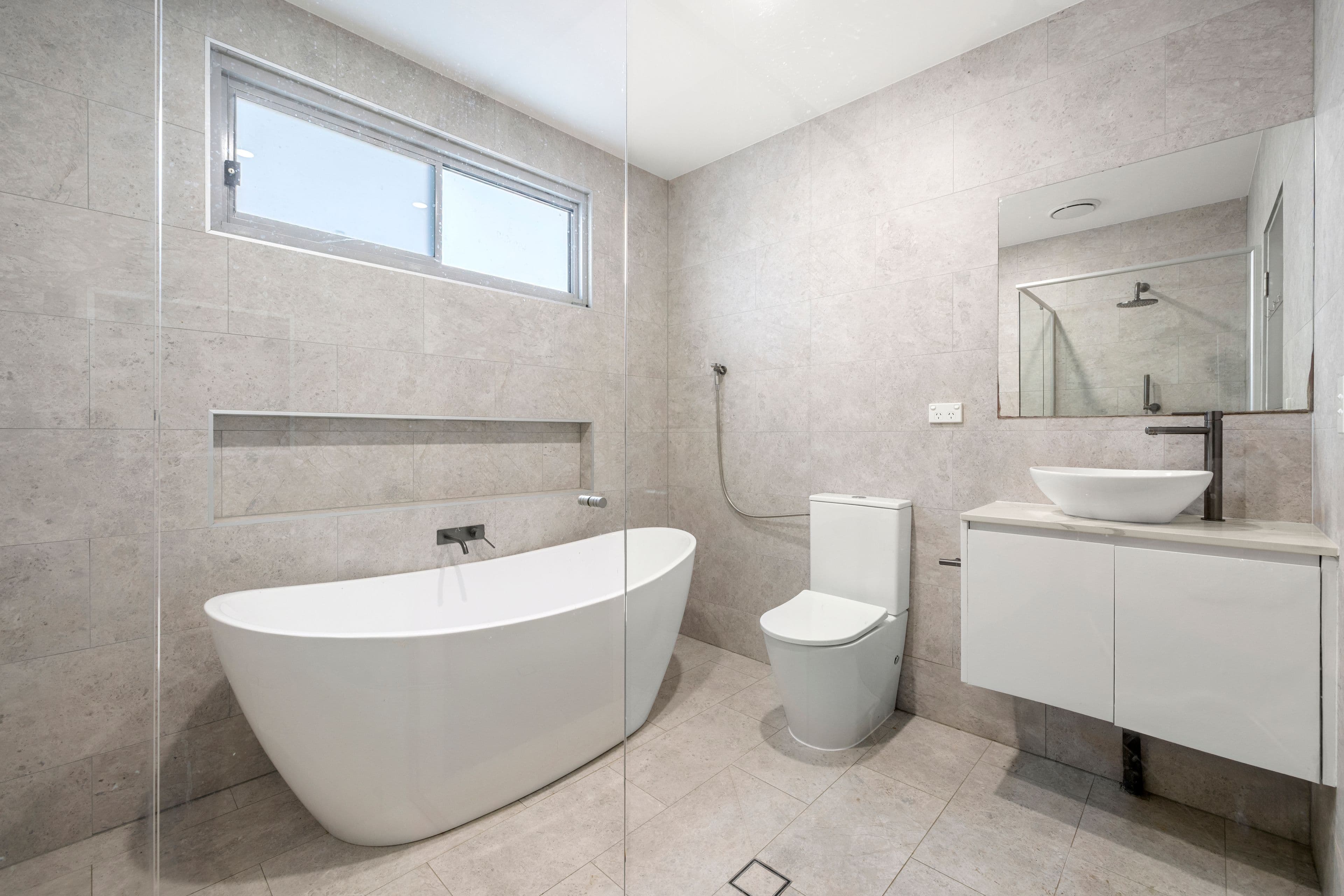 237 Hamilton Road, Fairfield West NSW 2165, Fairfield West - Thumbnail 4