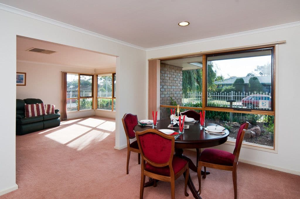 2 Buttercup Grove, MORPHETT VALE SA 5162, Morphett Vale - Thumbnail 2