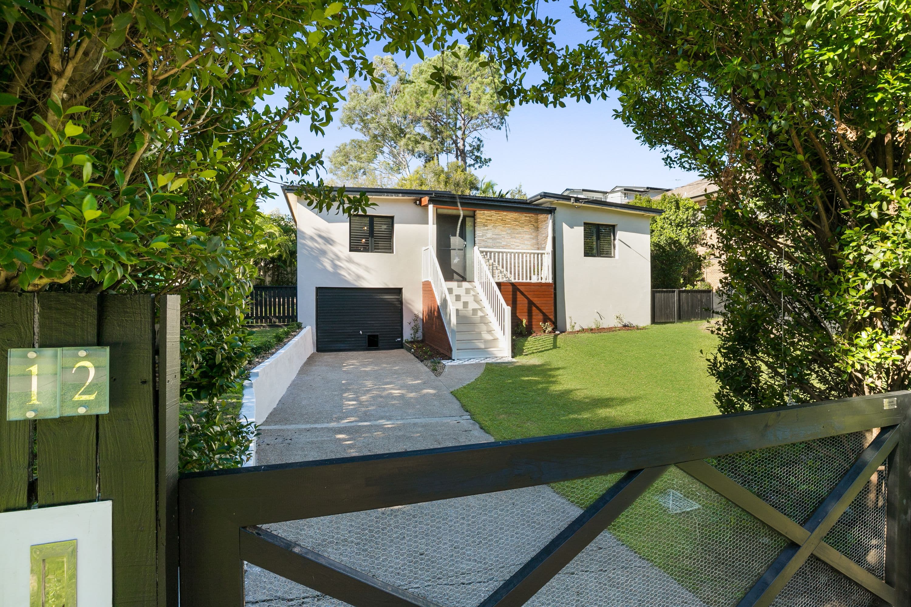 12 Sutling Street, Chapel Hill QLD 4069, Chapel Hill - Thumbnail 3