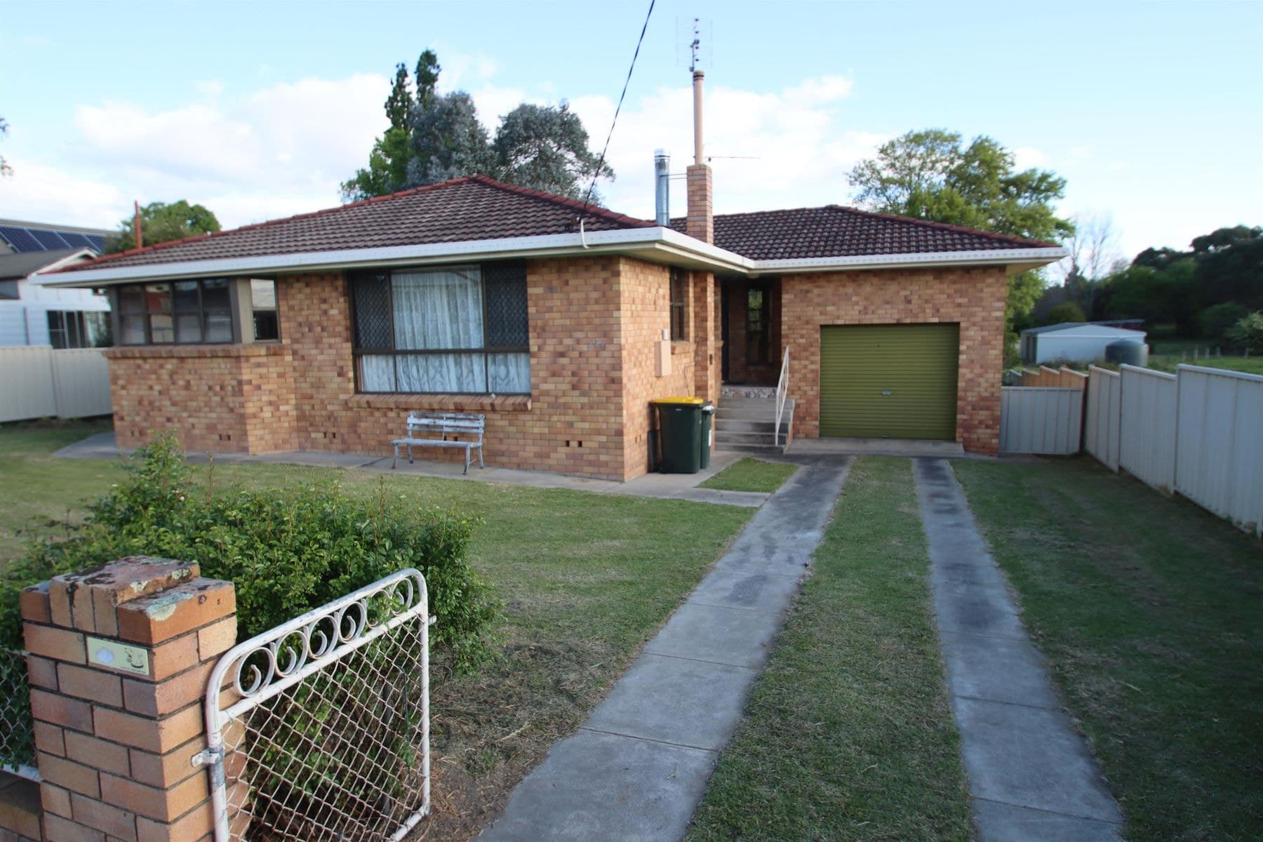 111 Miles Street, Tenterfield NSW 2372, Tenterfield - Image 1