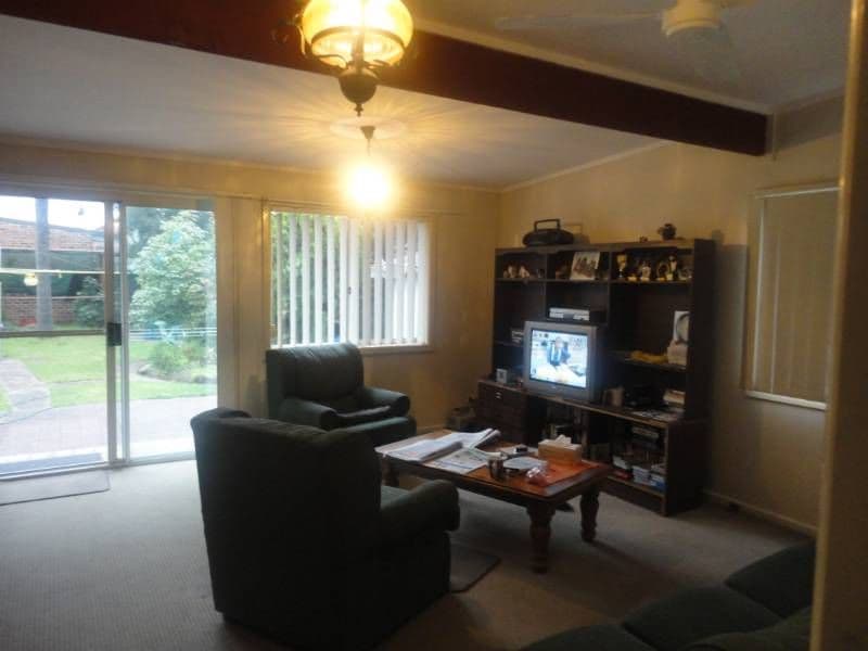 10 Slender Avenue, SMITHFIELD NSW 2164, Smithfield - Thumbnail 2